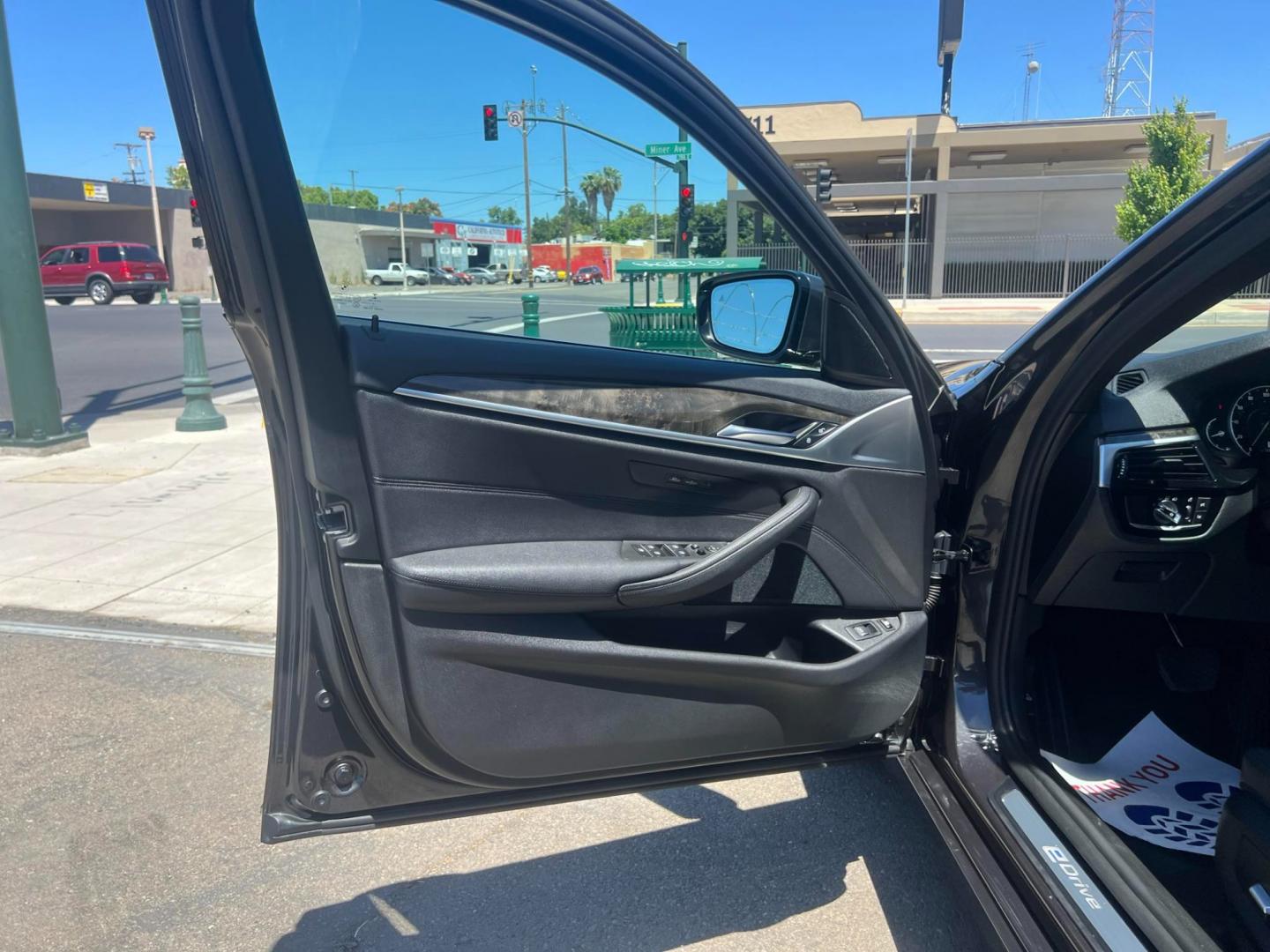 2019 DARK GRAY /BLACK BMW 5-Series (WBAJA9C5XKB) , located at 744 E Miner Ave, Stockton, CA, 95202, (209) 944-5770, 37.956863, -121.282082 - Photo#4